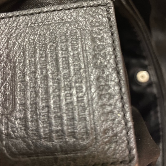 COACH Madison Bag Black on Black - Picture 8 of 11